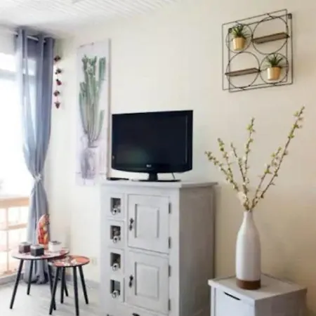 Escapade Marine Apartment *